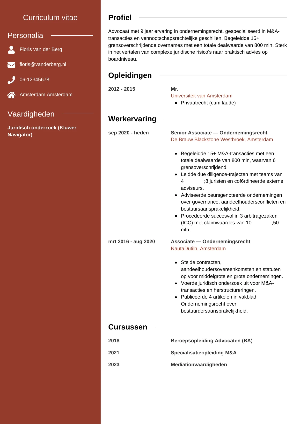 Voorbeeld CV voor advocaat in template Modern. CV Modern voor advocaat