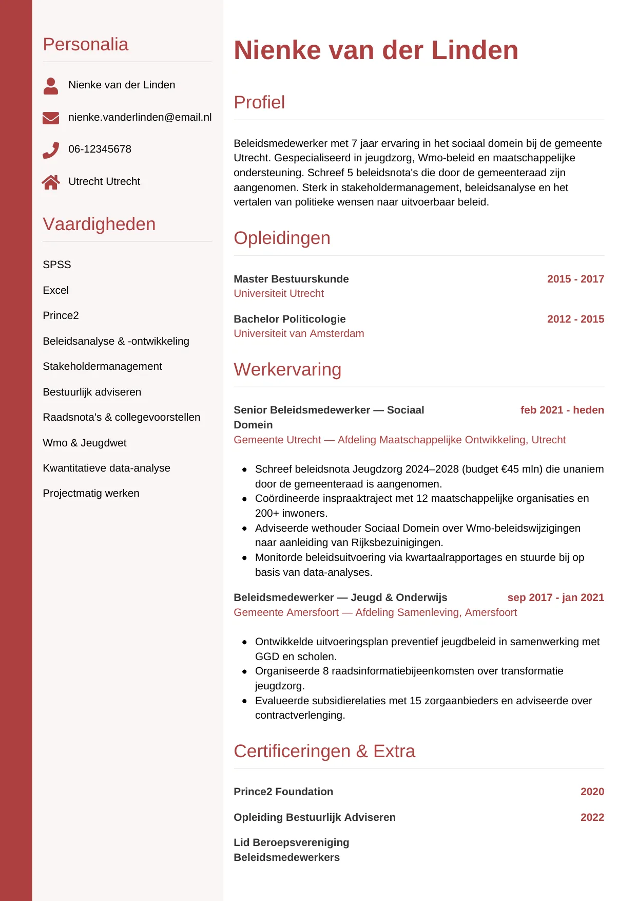 Voorbeeld CV voor beleidsmedewerker in template Verticaal. CV Verticaal voor beleidsmedewerker