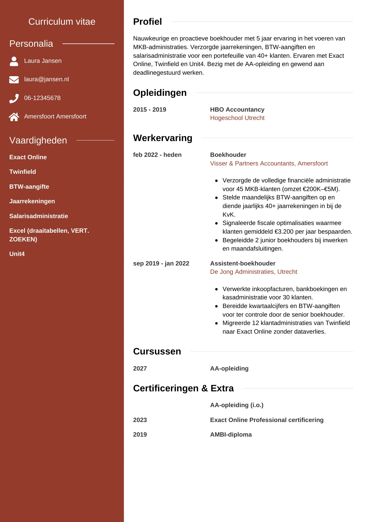 Voorbeeld CV voor boekhouder in template Modern. CV Modern voor boekhouder