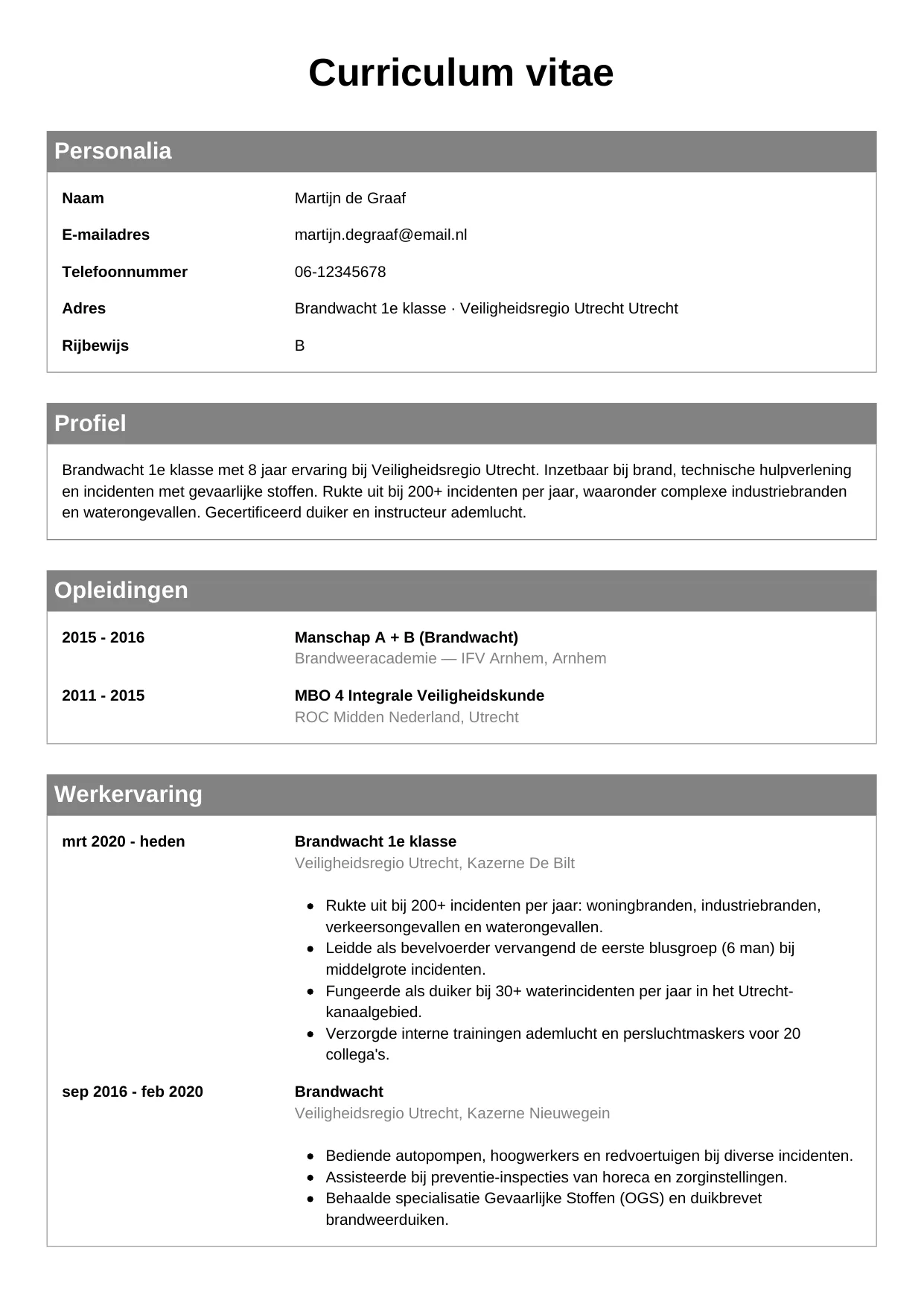 Voorbeeld CV voor brandweerman in template Klassiek. CV Klassiek voor brandweerman