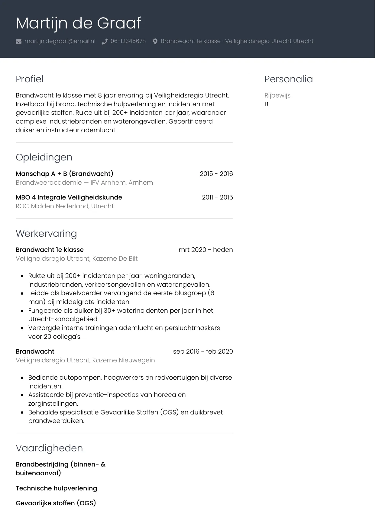 Voorbeeld CV voor brandweerman in template Professioneel. CV Professioneel voor brandweerman