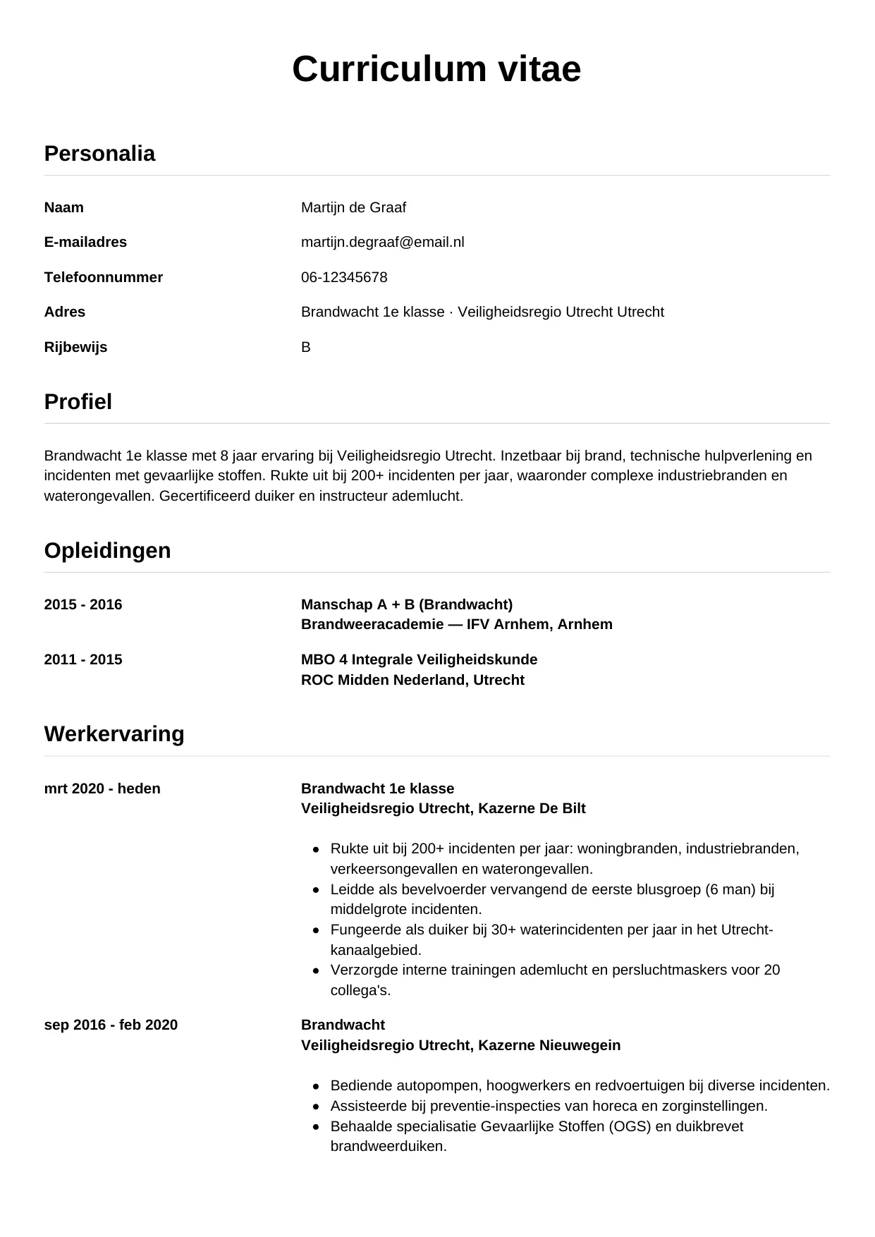 Voorbeeld CV voor brandweerman in template Simpel. CV Simpel voor brandweerman