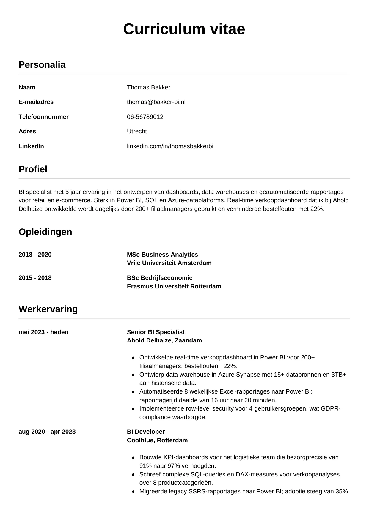 Voorbeeld CV voor bi specialist in template Simpel. CV Simpel voor bi specialist