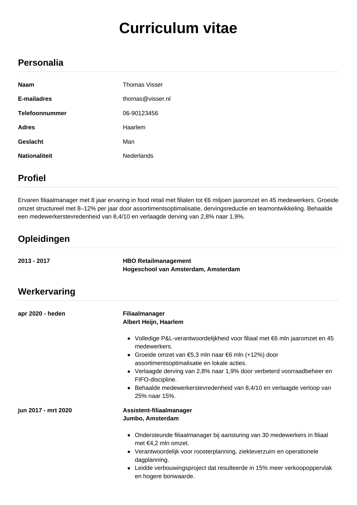 Voorbeeld CV voor filiaalmanager in template Simpel. CV Simpel voor filiaalmanager