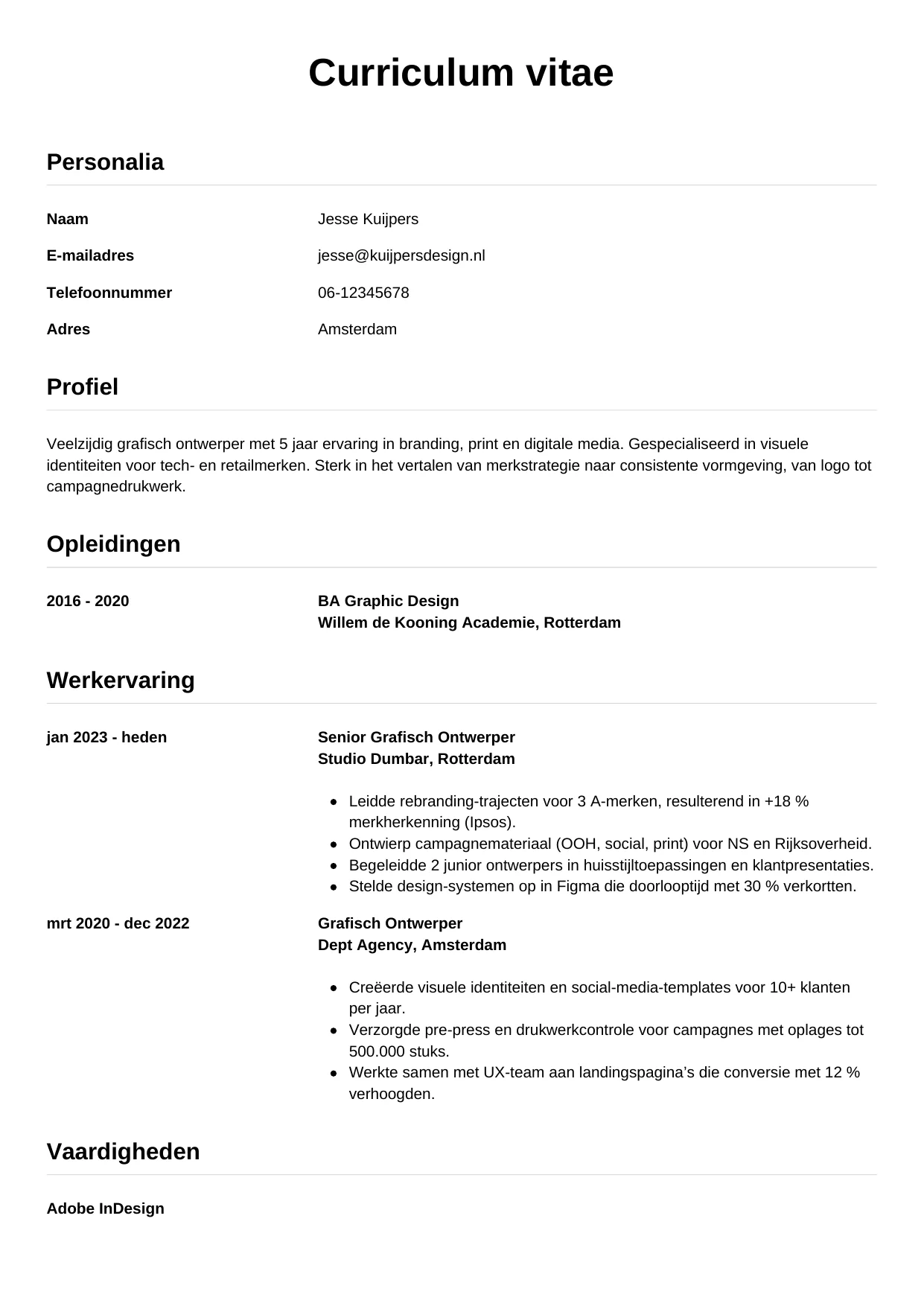 Voorbeeld CV voor grafisch ontwerper in template Simpel. CV Simpel voor grafisch ontwerper