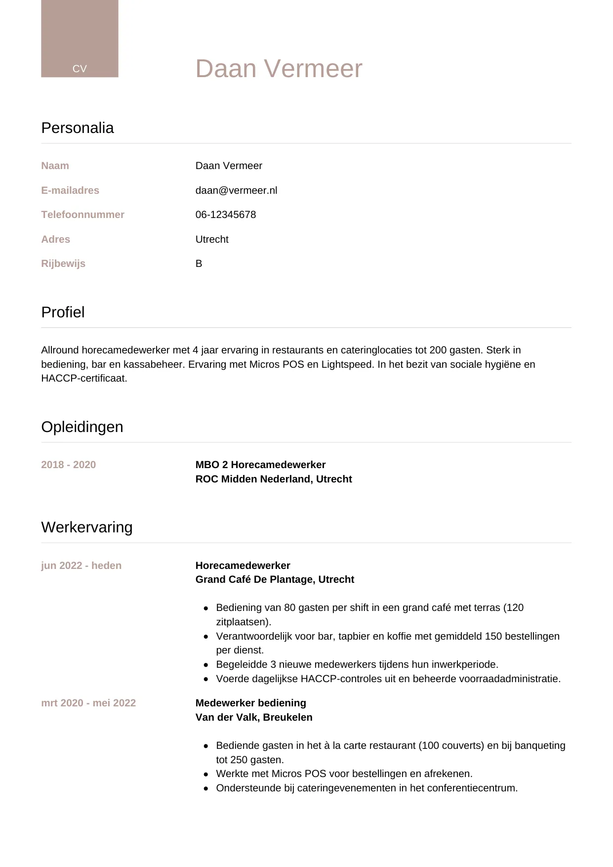 Voorbeeld CV voor horecamedewerker in template Luxe. CV Luxe voor horecamedewerker