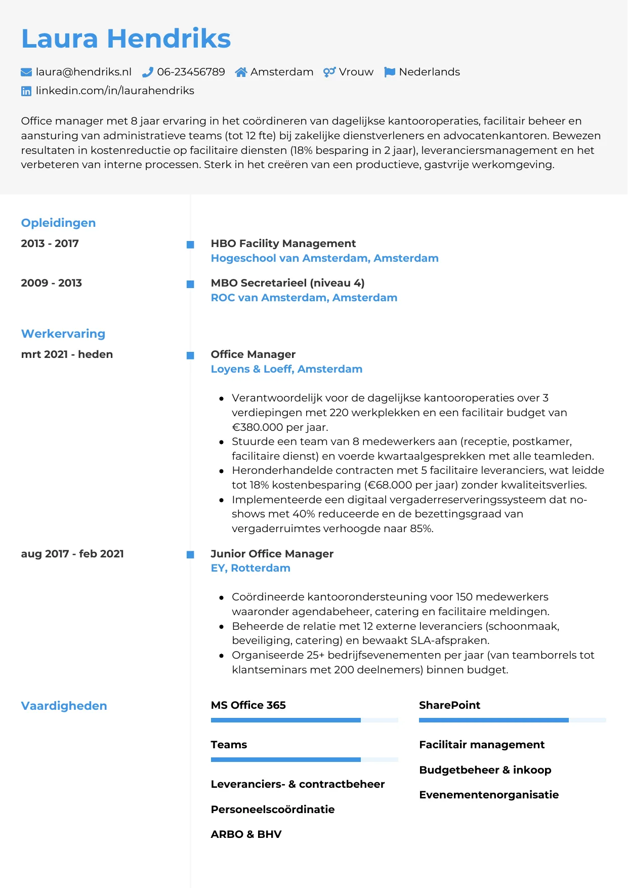 Voorbeeld CV voor office manager in template Chrono. CV Chrono voor office manager
