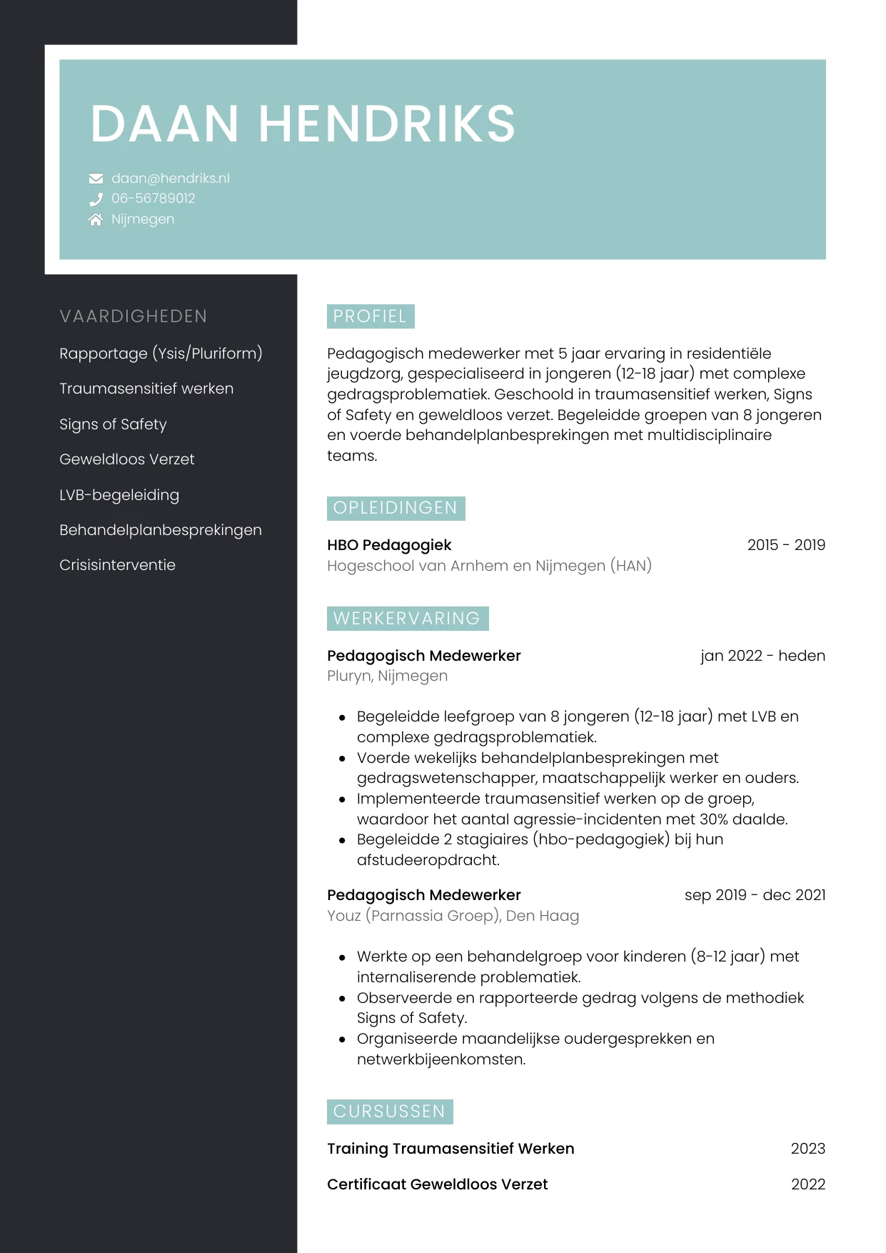 Voorbeeld CV voor pedagogisch medewerker in template Elegant. CV Elegant voor pedagogisch medewerker