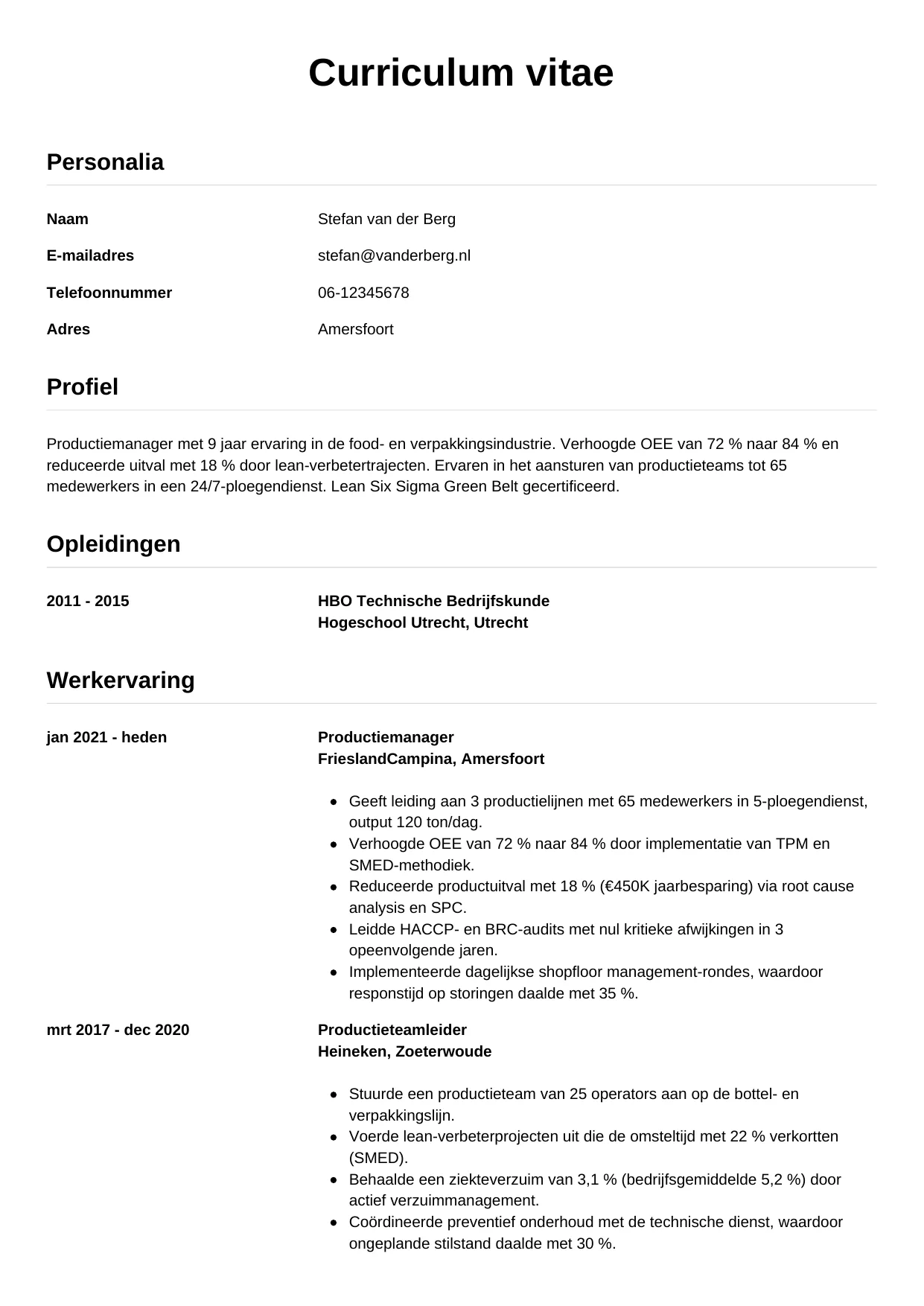 Voorbeeld CV voor productiemanager in template Simpel. CV Simpel voor productiemanager