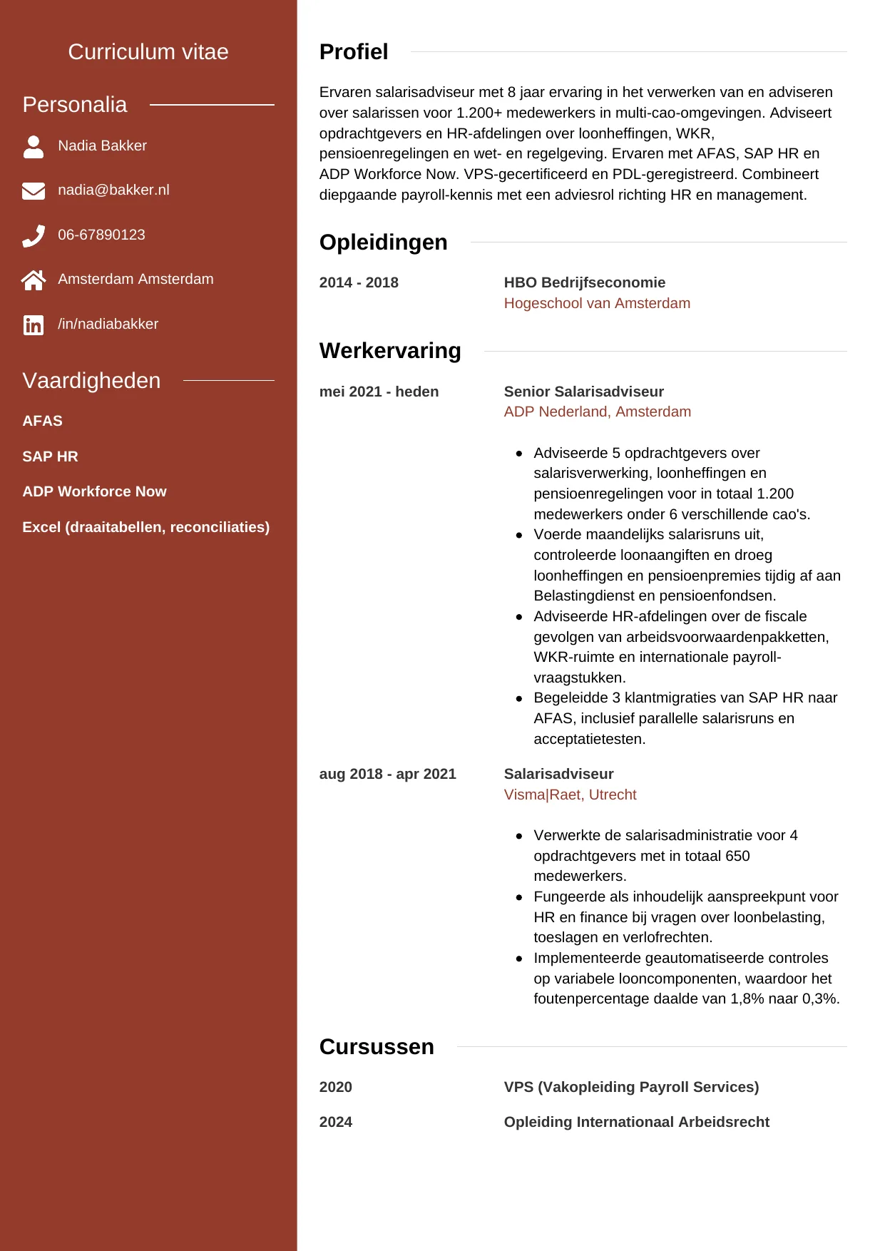 Voorbeeld CV voor salarisadviseur in template Modern. CV Modern voor salarisadviseur