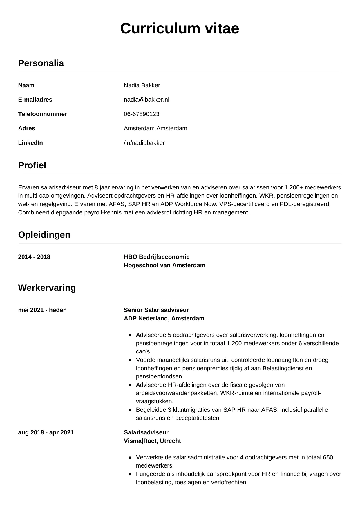 Voorbeeld CV voor salarisadviseur in template Simpel. CV Simpel voor salarisadviseur